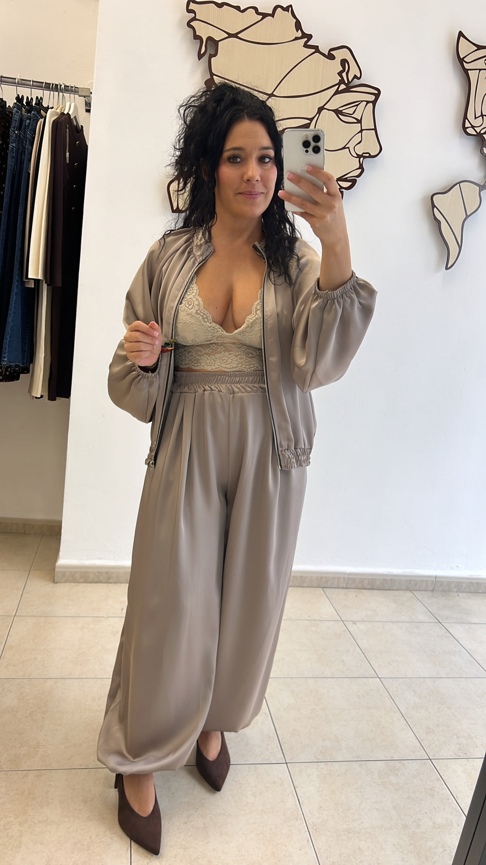 Conjunto Alba — Taupe